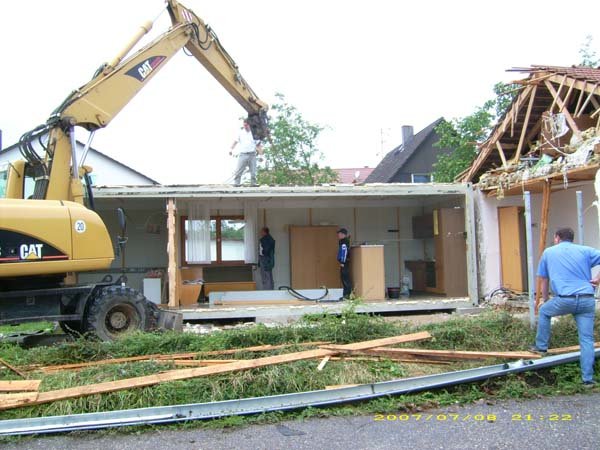 versetzung_feuerwehrcontainer_11_20110125_1341276304