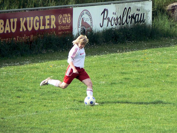 meisterschaft_damen_8_20110604_1152828805