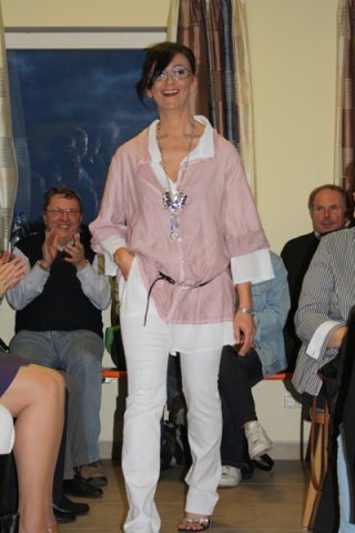 modenschau_13_20101215_1787873448