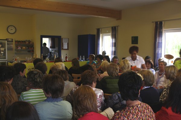 modenschau_2001_14_20110622_1328793727