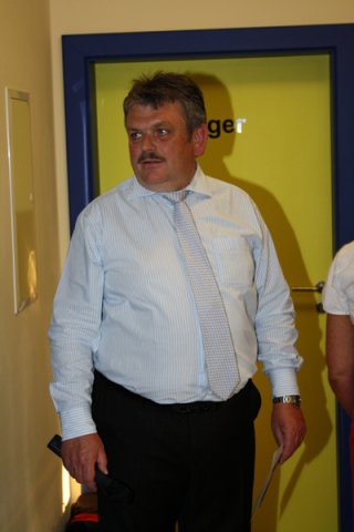 modenschau_2001_22_20110622_1168051890